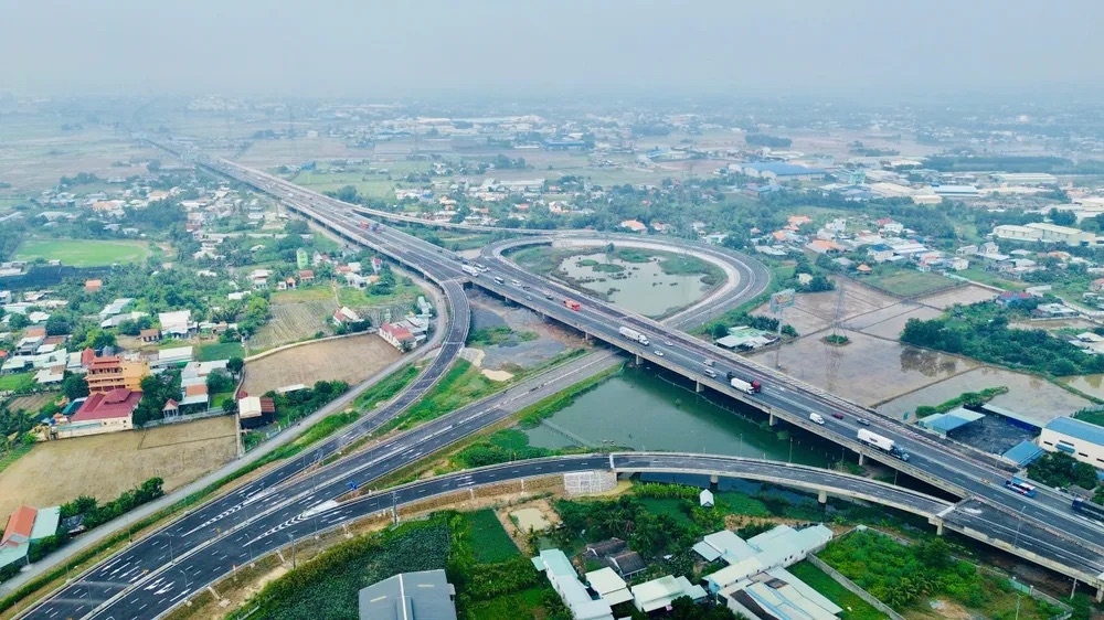 cao toc ben luc long thanh